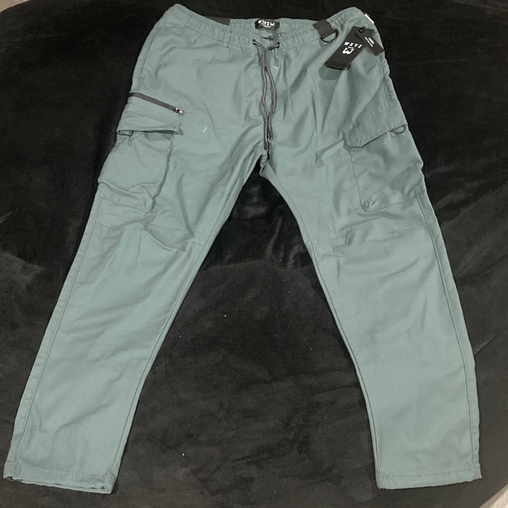 Dark Green Cargo Pants brand new never worn